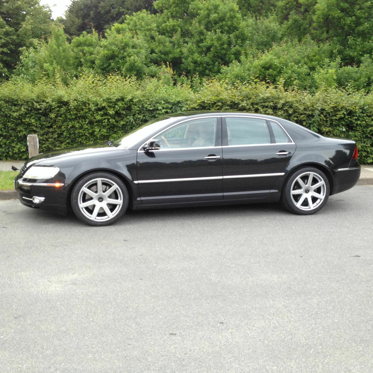 Bilder von meinem Phaeton mit 21" MTM-Rädern