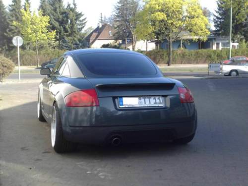 Tt-schraeg-hinten