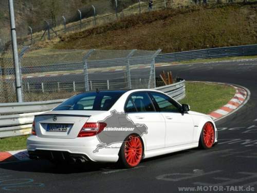 C63-amg-nordschleife-5