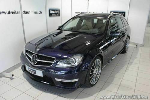 Big-mercedes-benz-c63amg-204-blau-amg-02