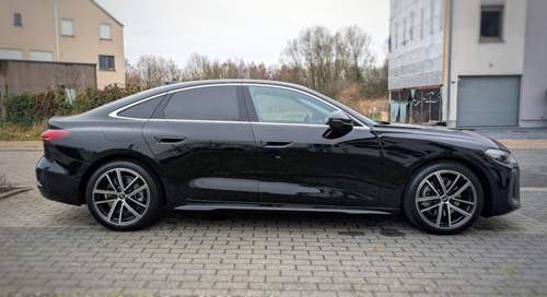 Audi A5 Limousine - 03