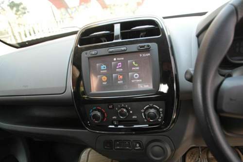 Ordentliches Infotainment, Navi, Klimaanlage: Im Kwid ist für kleines Geld ein Hauch von Luxus möglich