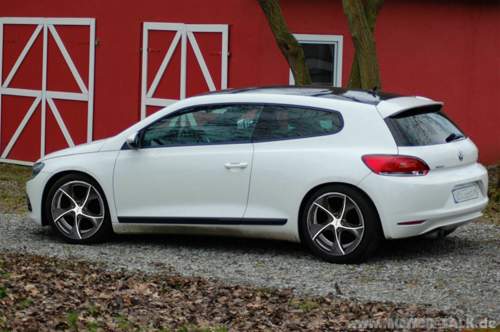 Aluett-06-schwarz-poliert-auf-nen-weissen-rocco