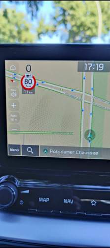 Verkehrte Geschwindigkeitsanzeige