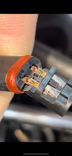 Stecker für Injektor 2
