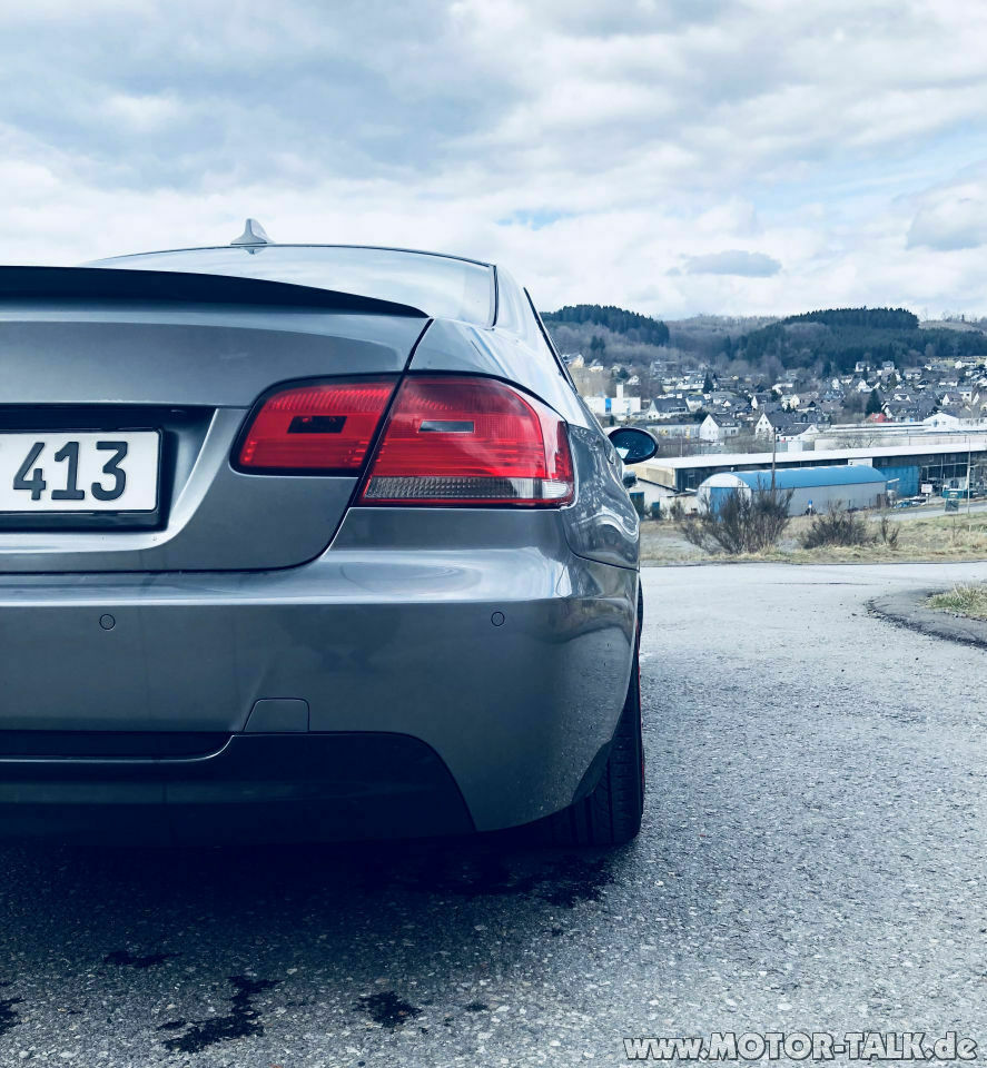 BMW 3er E92 320d Test