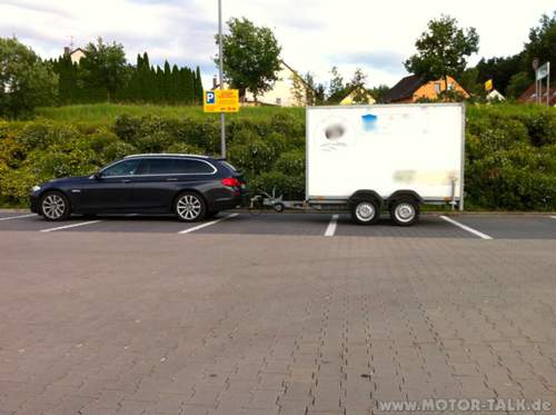F11 mit Anhänger 2 t