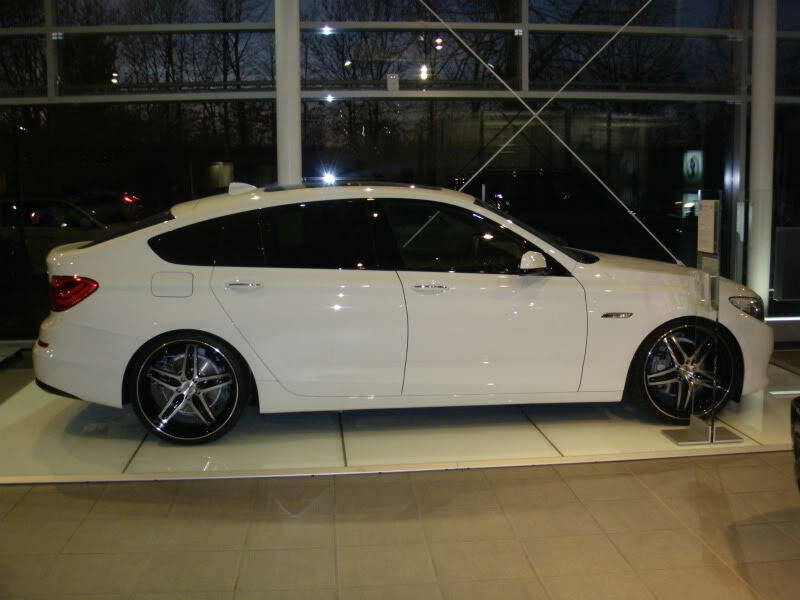 BMW 5er GT->ob das Design und Konzept wohl ankommt...?