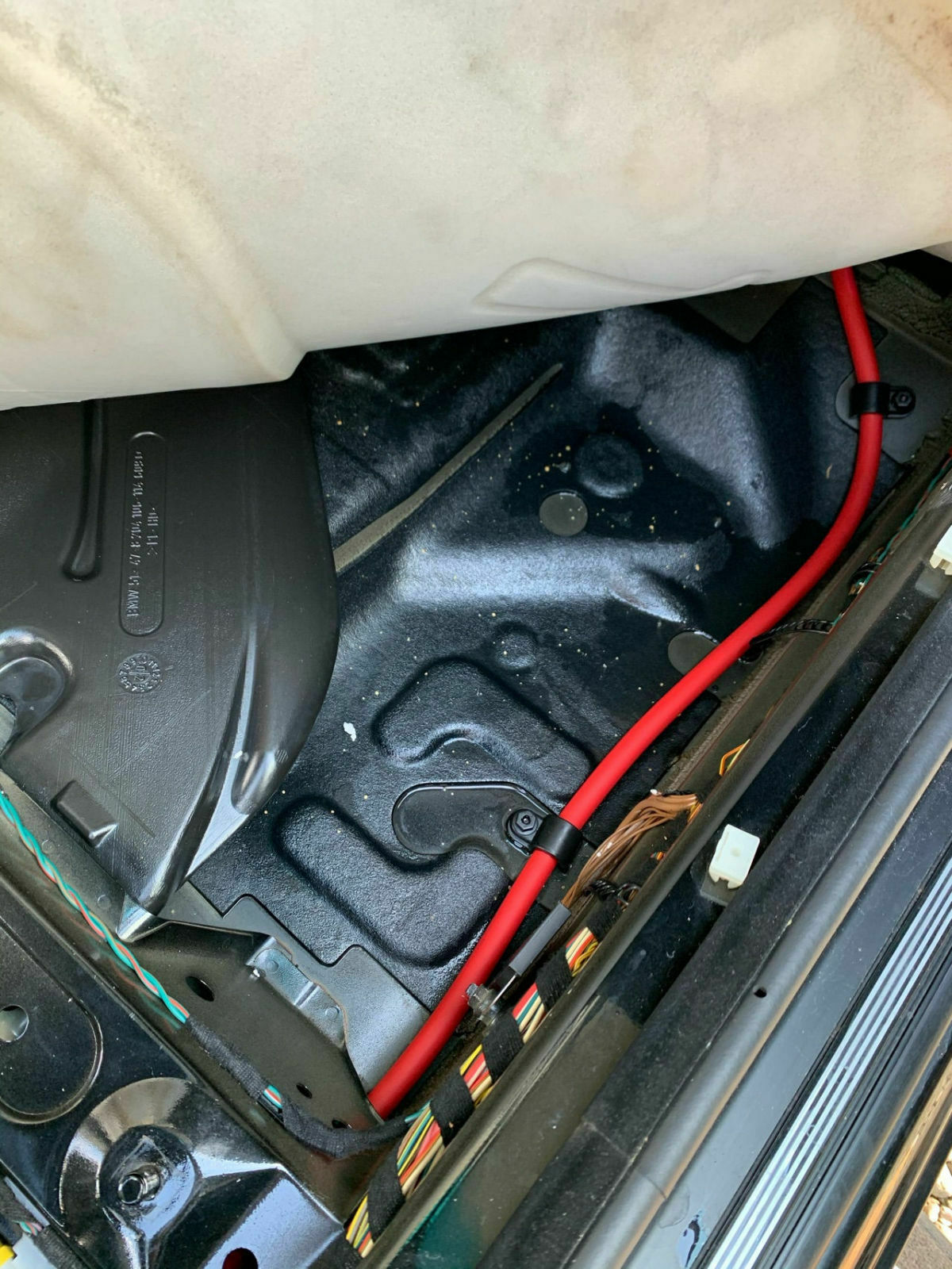 BMW e46 Limo Wasser auf Beifahrerseite