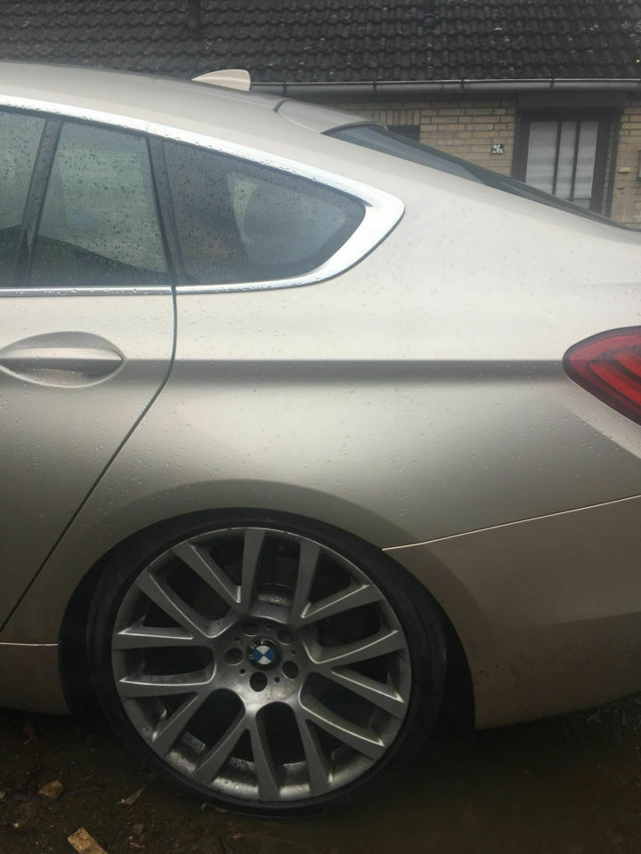 BMW GT 530d Luftbalg hinten links defekt