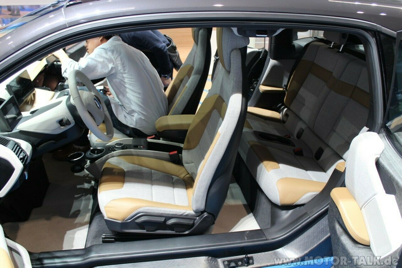 BMW i3