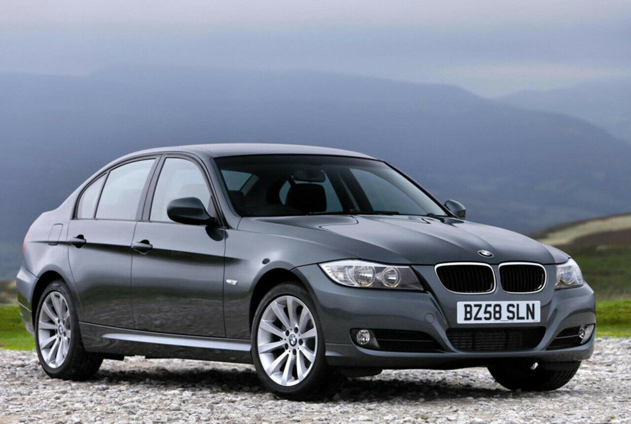 BMW muss etwa 312.000 rechtsgelenkte 3er, X1 und Z4 wegen möglicher Komplettausfälle der Elektronik in die Werkstätten zurückrufen