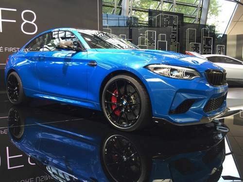 BMW M2 CS