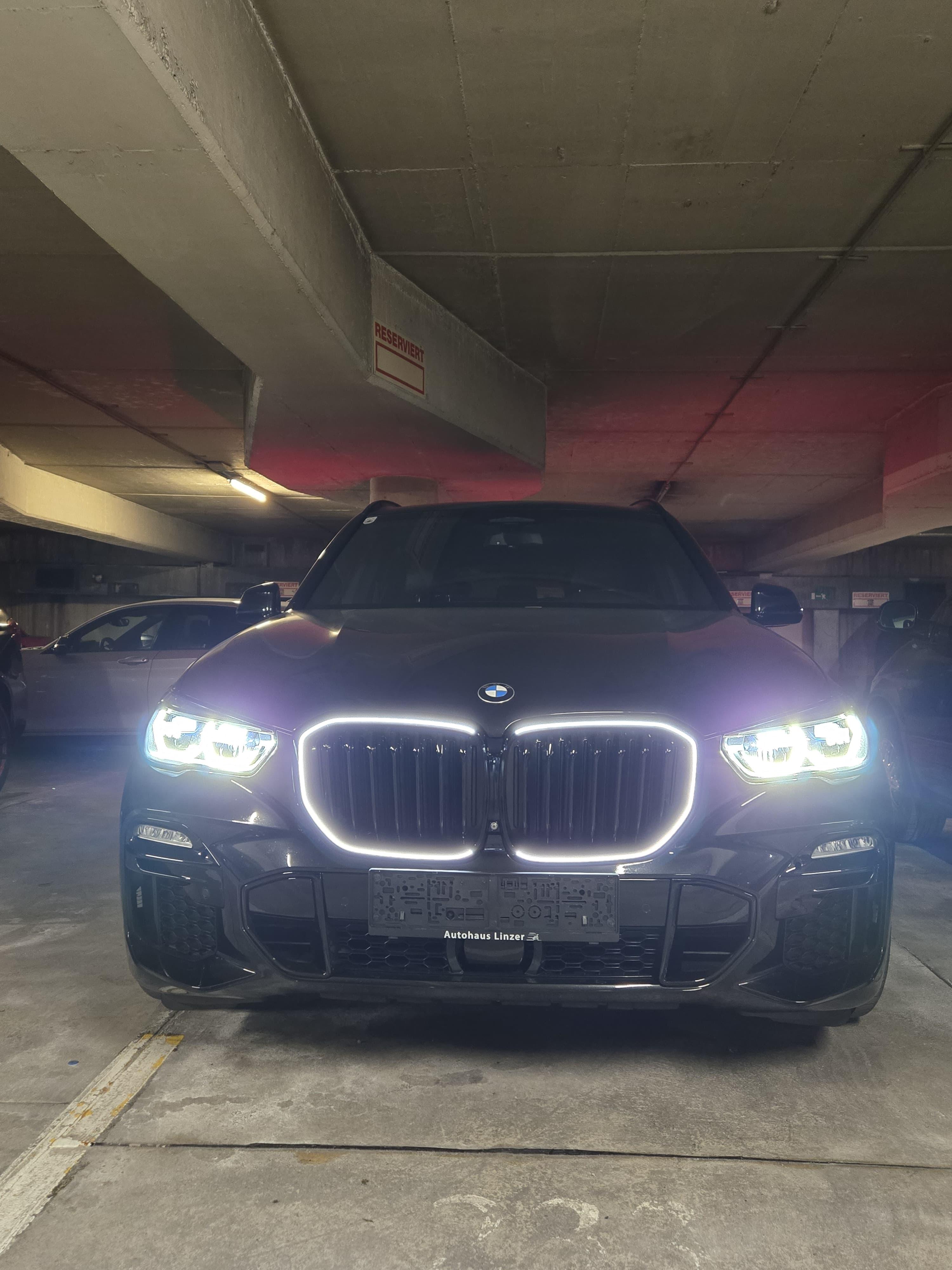 BMW - Niere bei aktuellem X5 M60i beleuchtet?