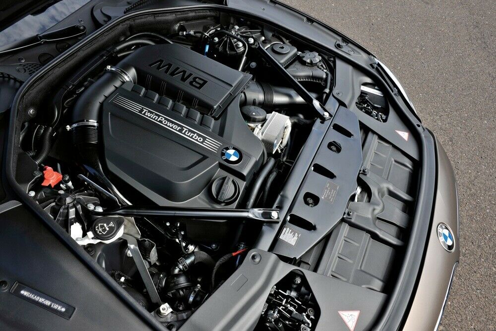 BMW ruft weltweit 489.000 Autos mit 3,0-Liter-Sechszylinder zurück. Es gibt Probleme mit der Nockenwellenverstellung Vanos