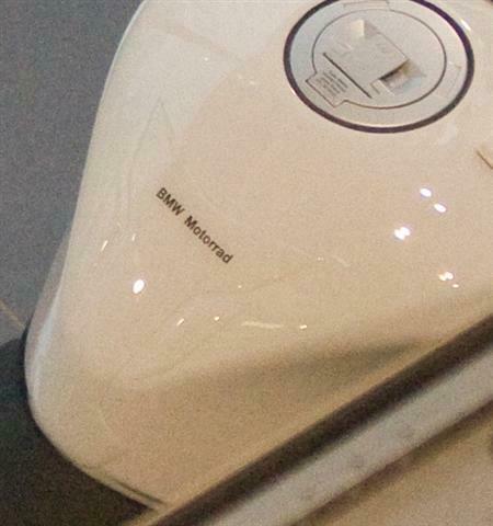 BMW S1000RR Zubehör 8/11: Motografix Tank Pad