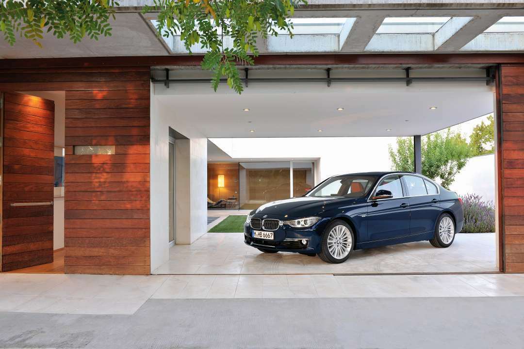 BMW 3er Limousine Luxury Line
