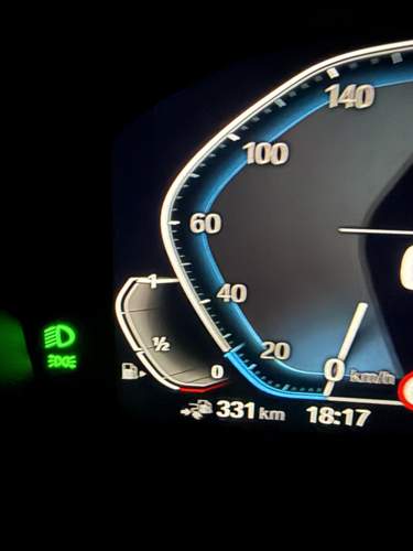 BMW X3 30e Tankanzeige nach volltanken