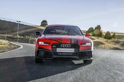 Den amerikanischen Sonoma Raceway umrundete "Robby" in 2:01,01 Minuten