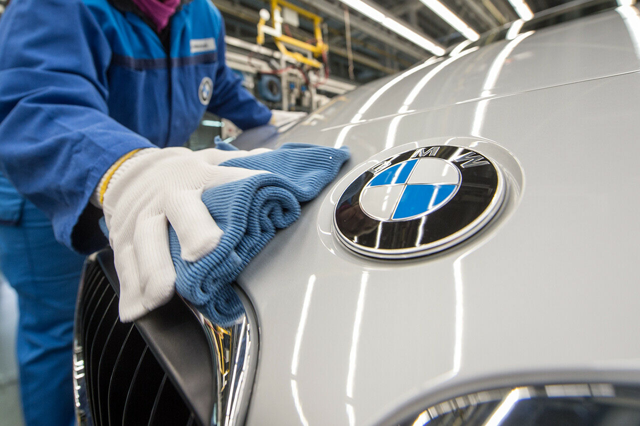 BMW sprach bei der Schadensersatzforderung von einer "mittleren zweistelligen Millionensumme"