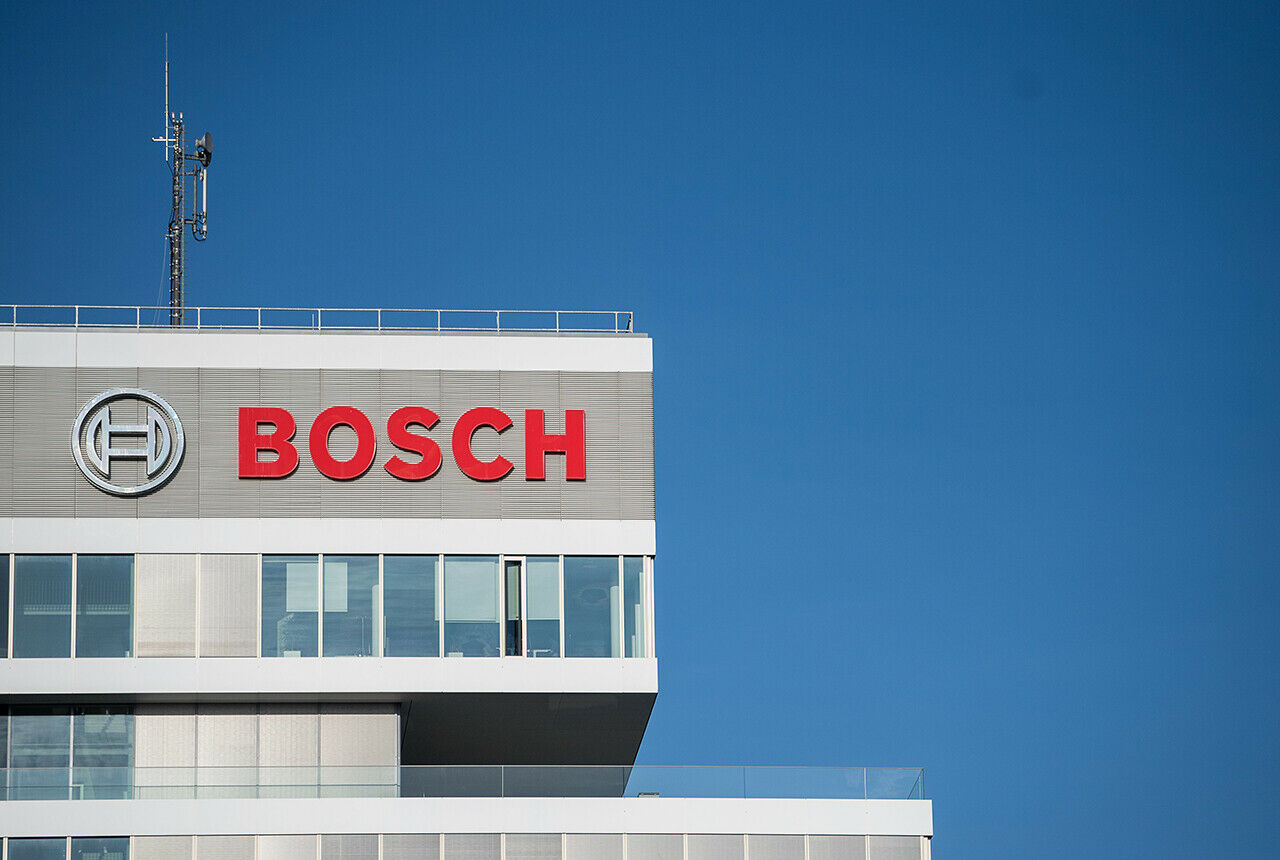 Im Diesel-Verfahren gegen Volkswagen soll Bosch interne Unterlagen herausgeben. Der Autozulieferer will nun vor dem Oberlandesgericht sein Zeugnisverweigerungsrecht durchsetzen