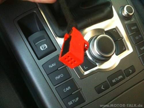 Stecker vom Taster