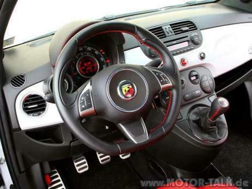 Abarth500-lenkrad