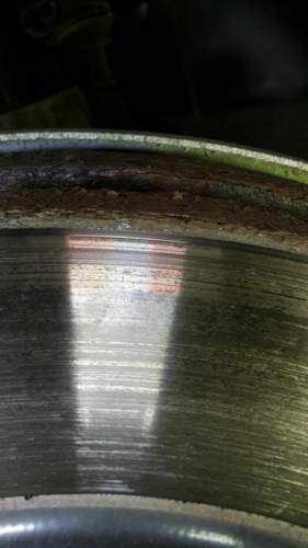 Bremsscheibe-vorne-links