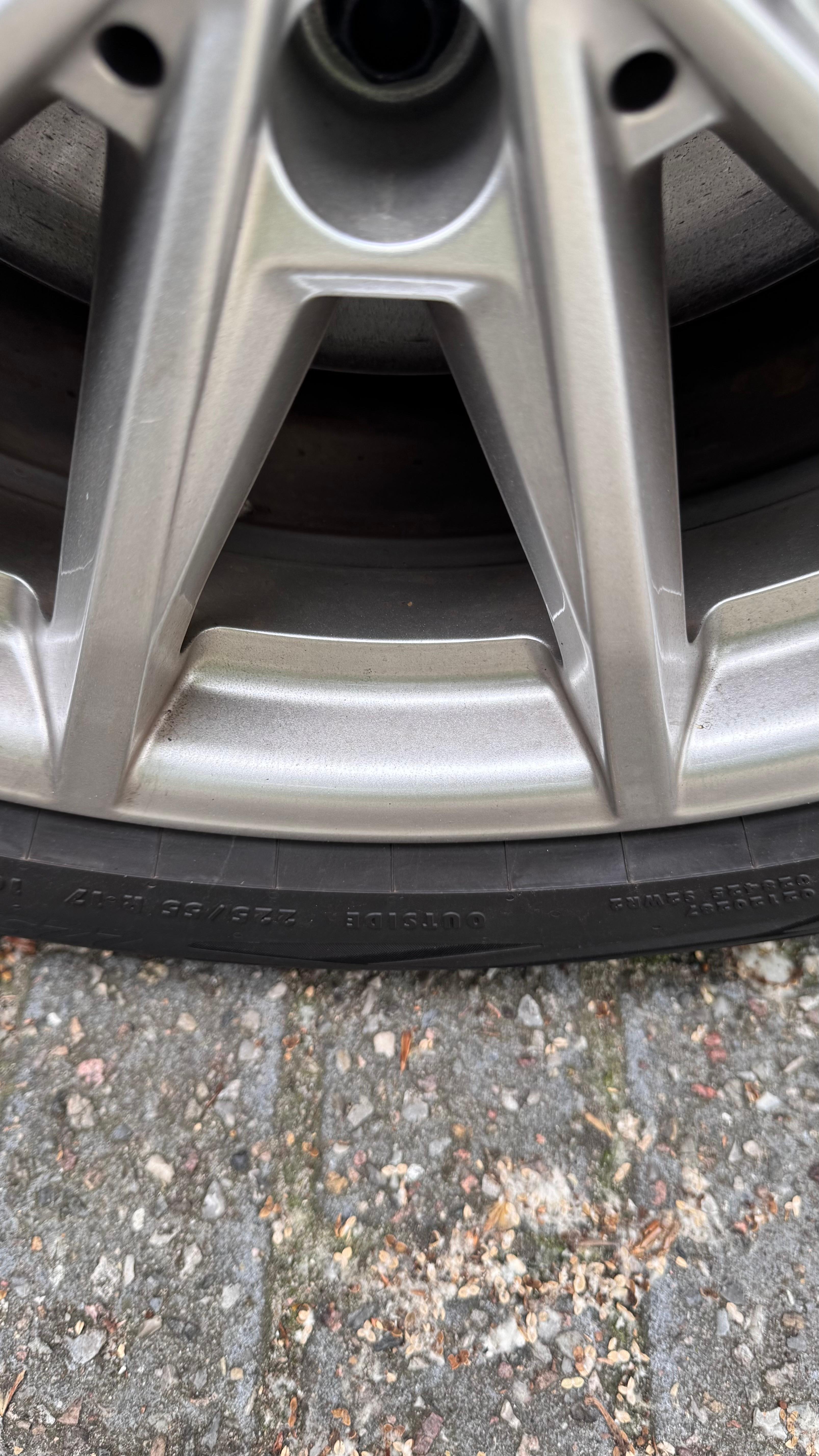 Bremse hinten bremst nur einseitig? (Tempomat)
