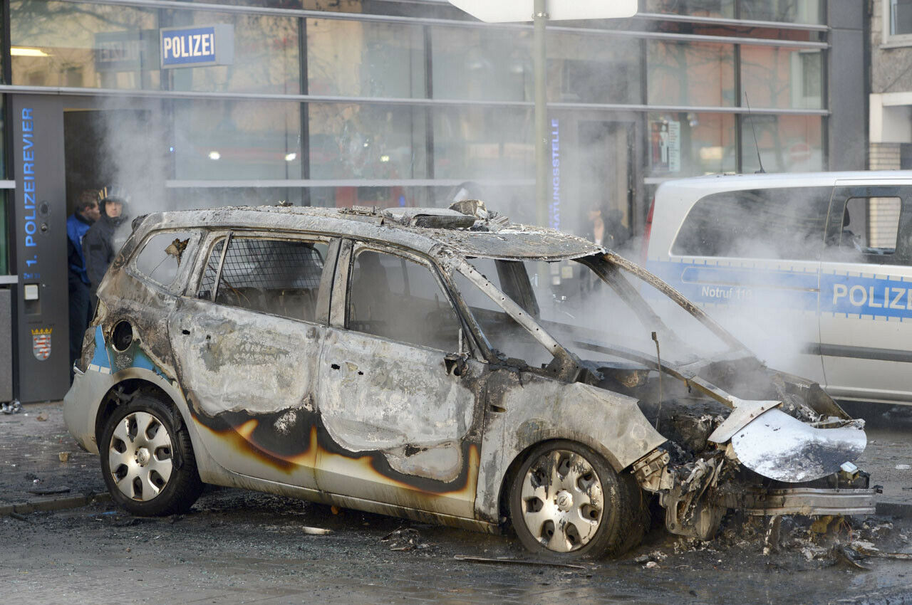 Gewalt bei den Blockupy-Demonstrationen in Frankfurt