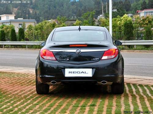 2009-regal-3