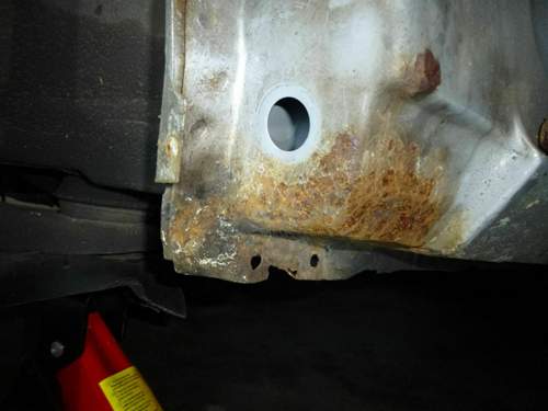 3-rost-fahrerseite