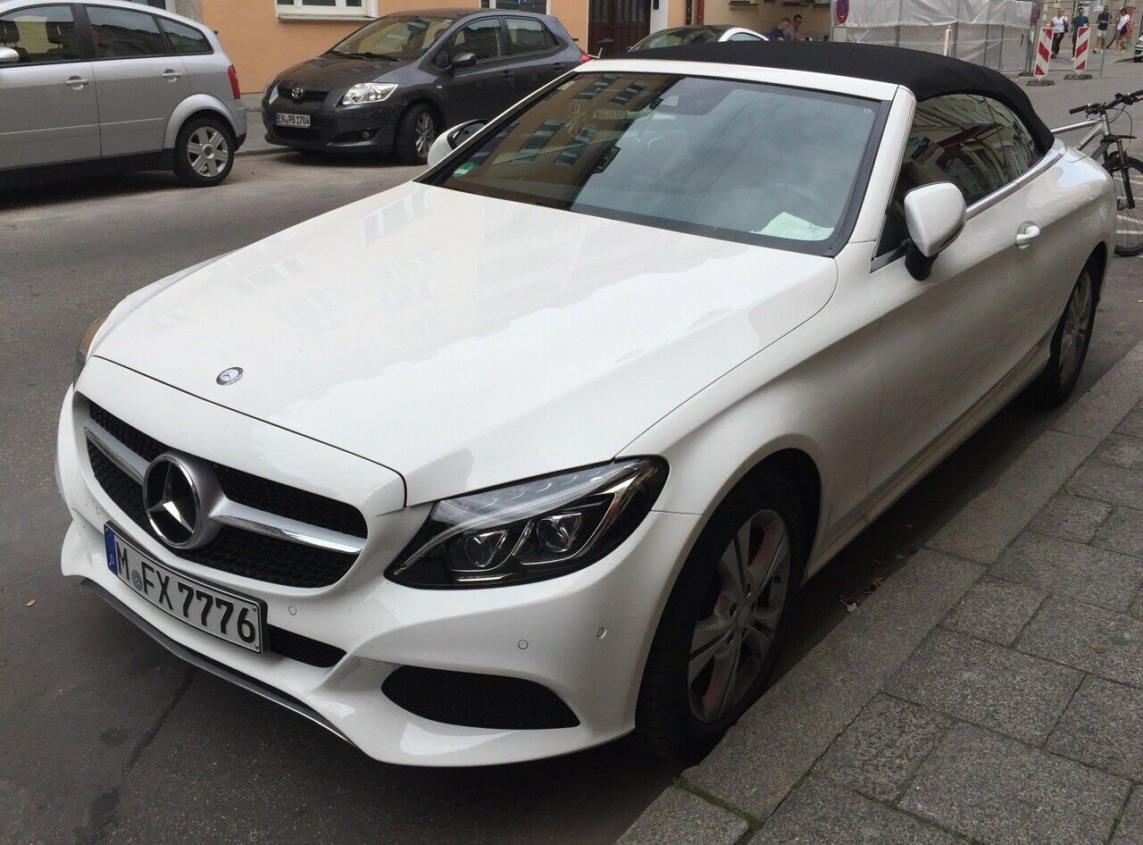C-Klasse Cabrio: wo kann man das Fahrzeug live sehen.