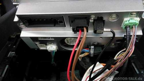 My-radio-car-rear-connectors