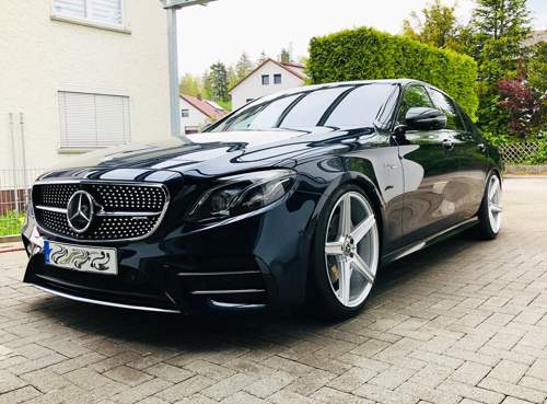 E43