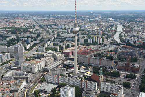 Nach und nach wird der Ausbau der verschiedenen Mobilitätskonzepte das "eigene" Auto in Großstädten verdrängen