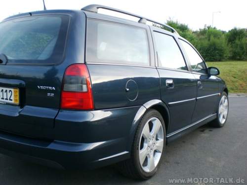 Vectra-b-sport-2-2l-007
