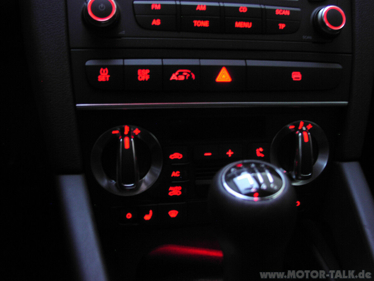 Cargravo Sammelbestellung [Bose Emblem beleuchtet]
