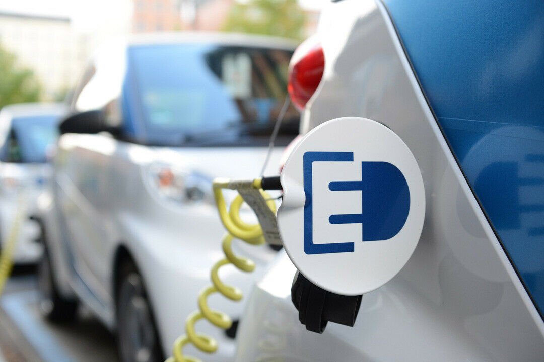 Der Carsharing-Dienst Car2go bietet in Berlin keine E-Autos zur Kurzzeitmiete mehr an