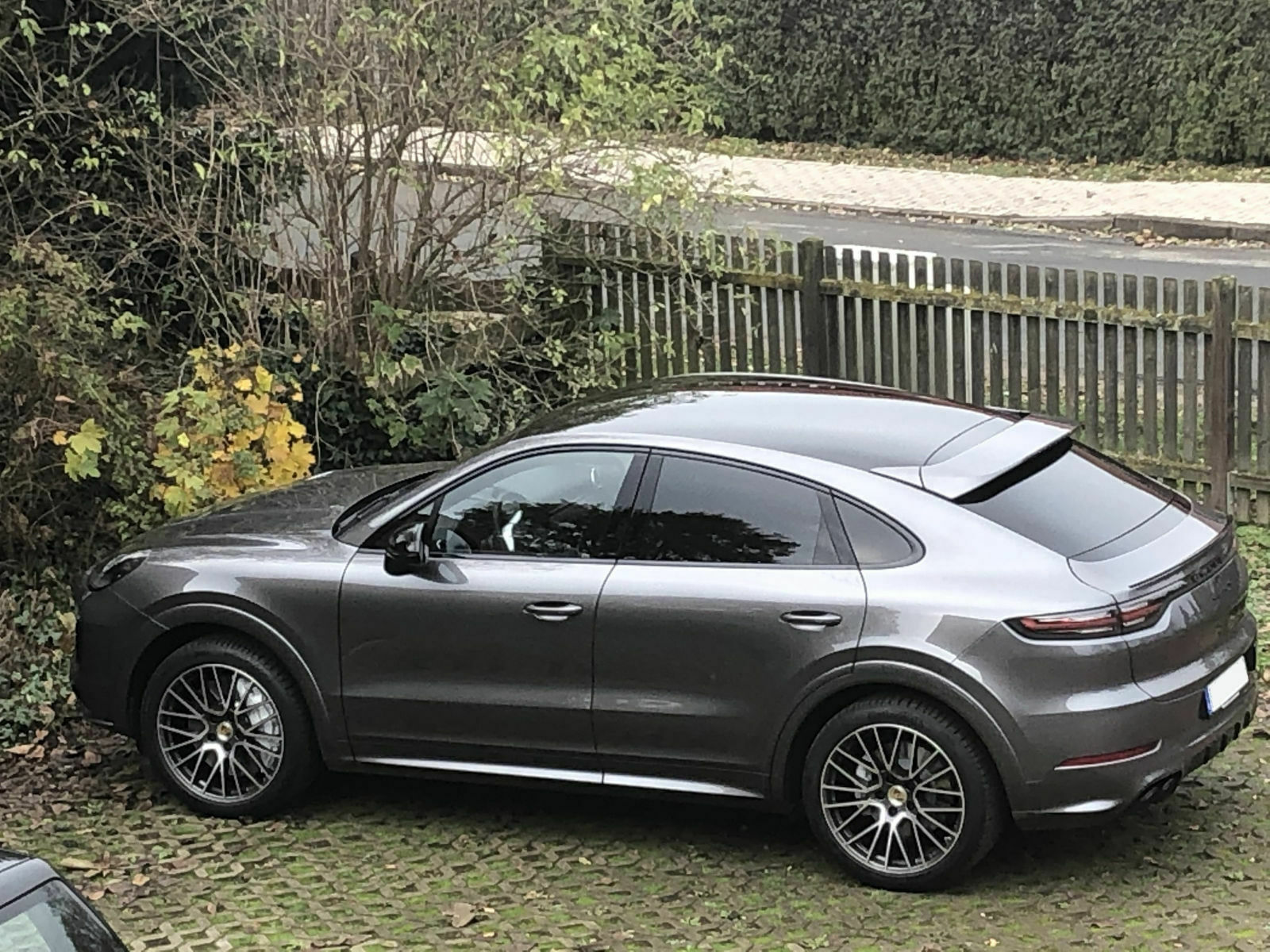 Cayenne Coupe