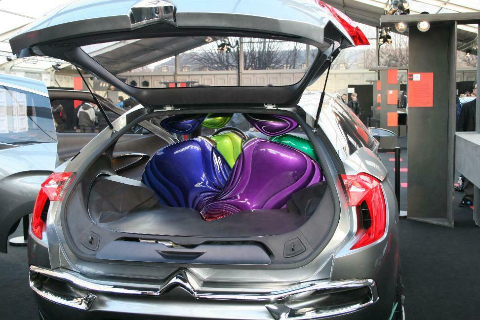 Cetait un Rendezvous: Concept Cars in Paris