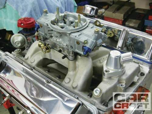 Dual-plane-intake-manifold-comparisons-edelbrock-performer-rpm-air-gap