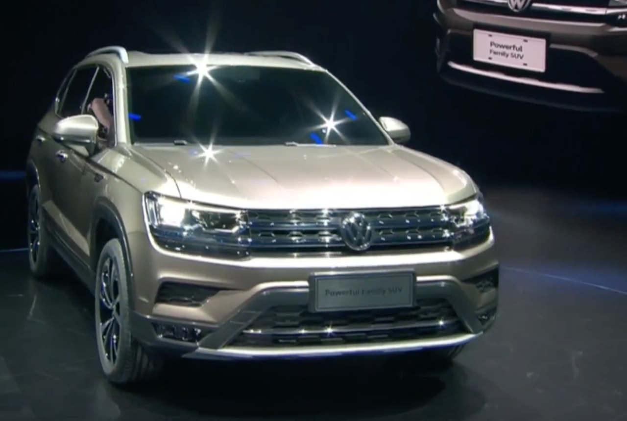 Das Gesicht des "Powerful Family SUV" stammt vom VW Terramont (China) bzw. VW Atlas (USA)