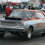 Mopar-Action. ICH LIEBE DAS AUTO.
Fahrer ist neuerdings Carlo....
