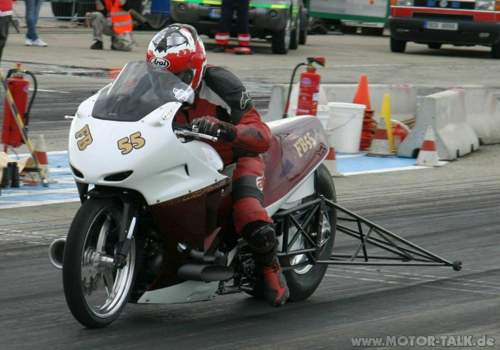 Funny-Bike. Um das als Fahrer Funny zu finden, braucht man BIG-BALLS.