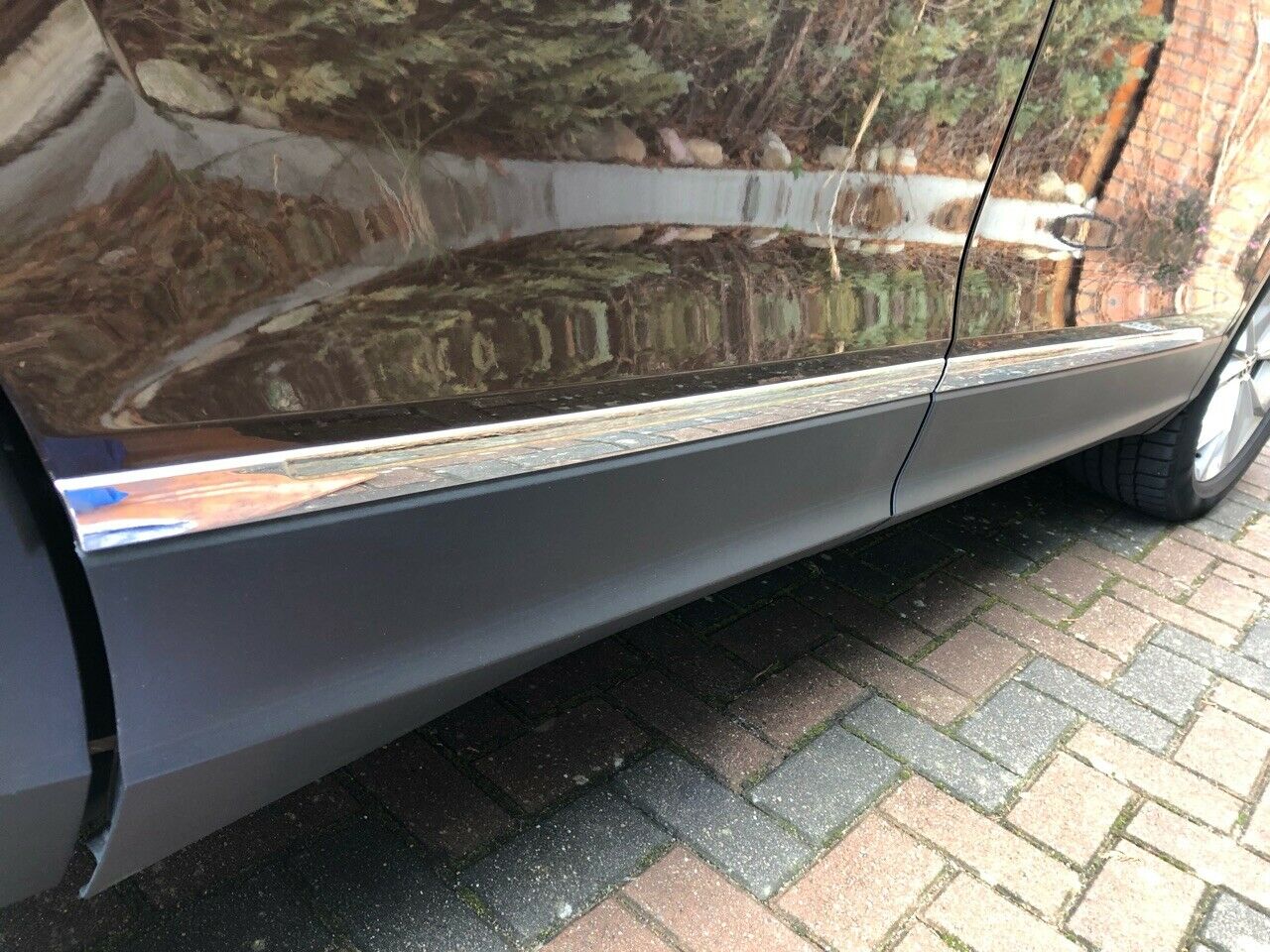 Chrom Zierleisten Angelaufen/Fleckig