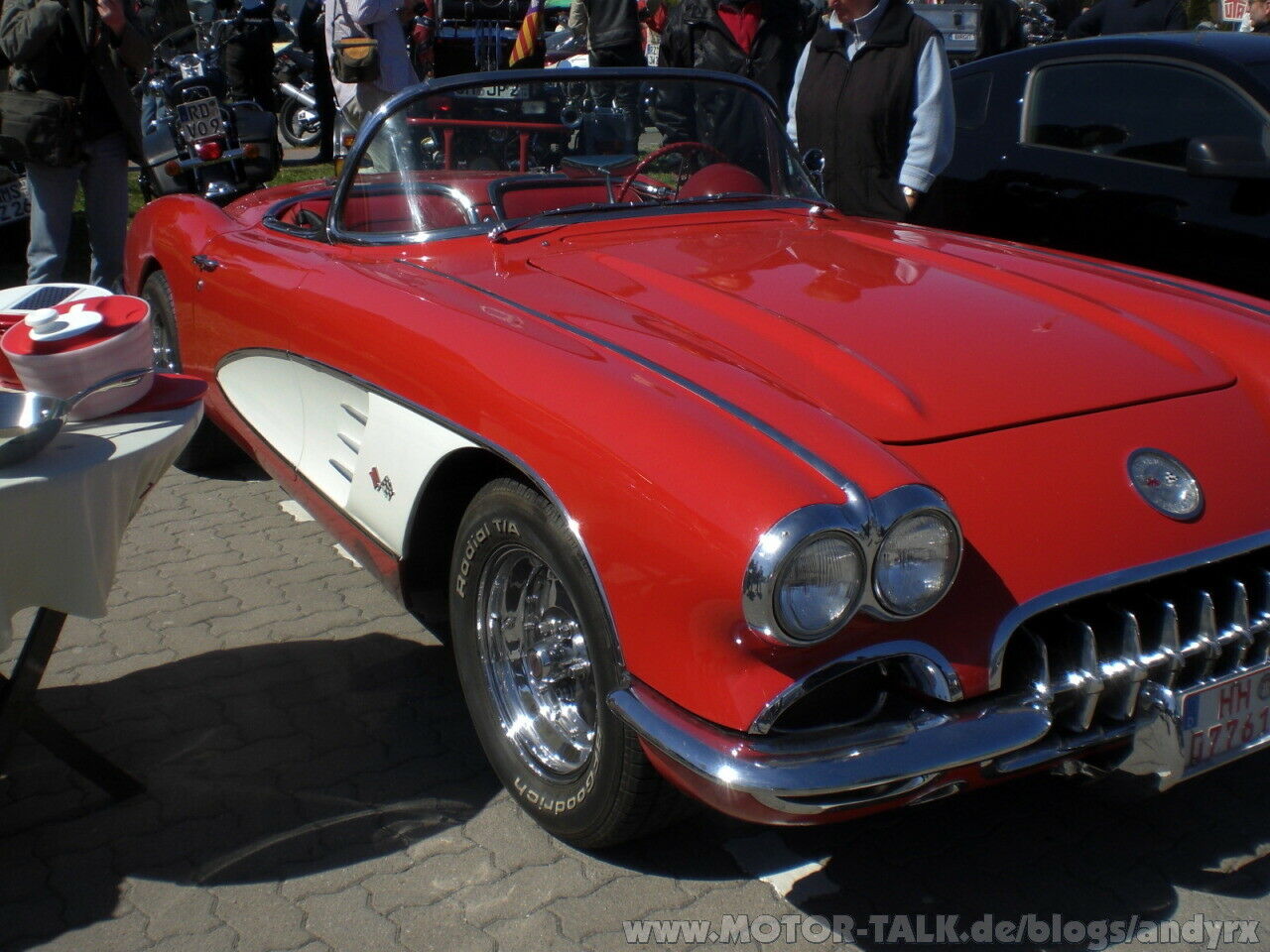 Chrome & Diner 2011-> viel altes Blech und schöne Autos