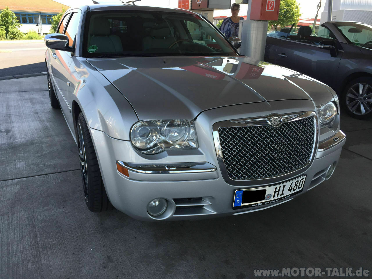 Chrysler 300 C 5.7 V8 Touring Test