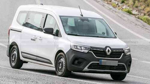 Renault-kangoo-combispace-2023-fotos-espia-202287860-1655806965