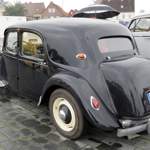 Ein Citroën Traction Avant 11 CV des Baujahres 1953 – am Museumshafen von Eckernförde entdeckt